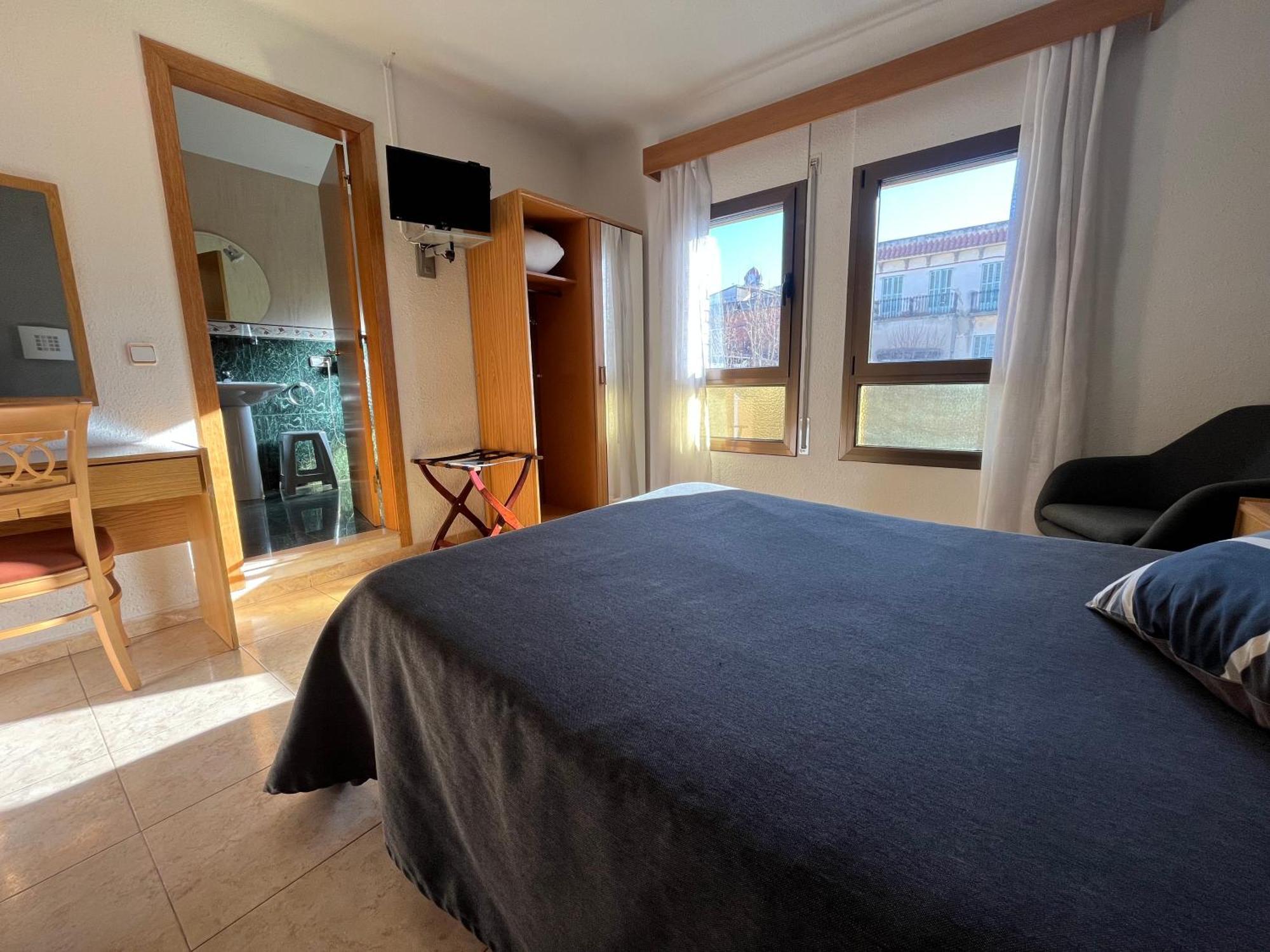 Hostal Tarres أنغولوس المظهر الخارجي الصورة