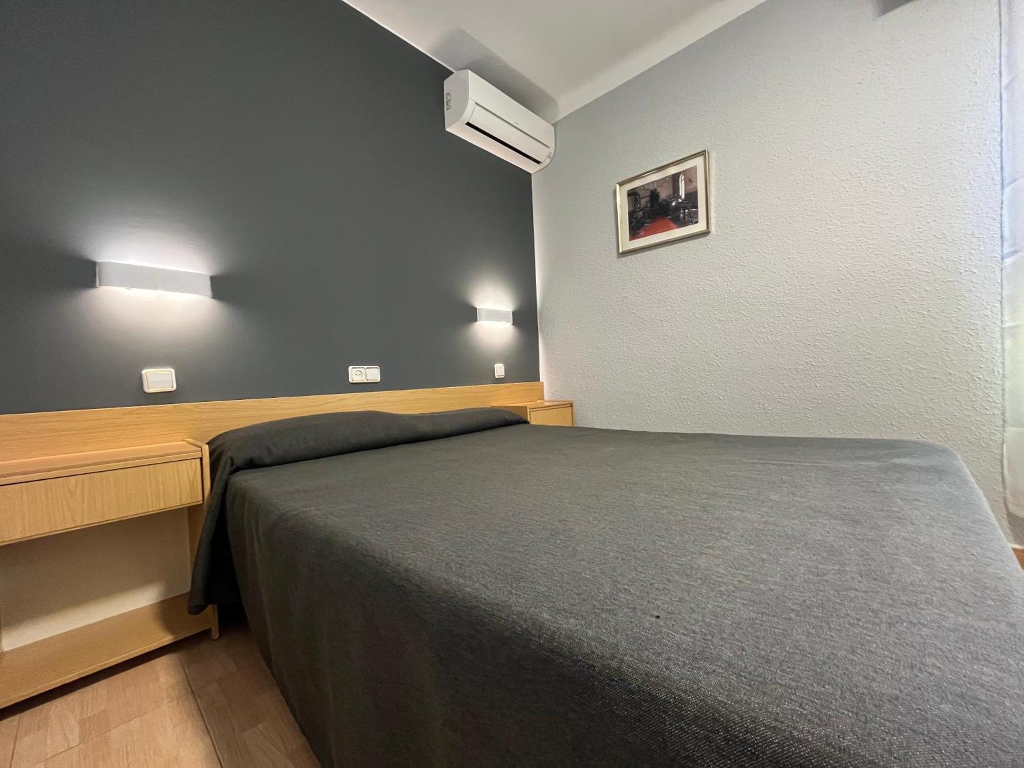 Hostal Tarres أنغولوس المظهر الخارجي الصورة